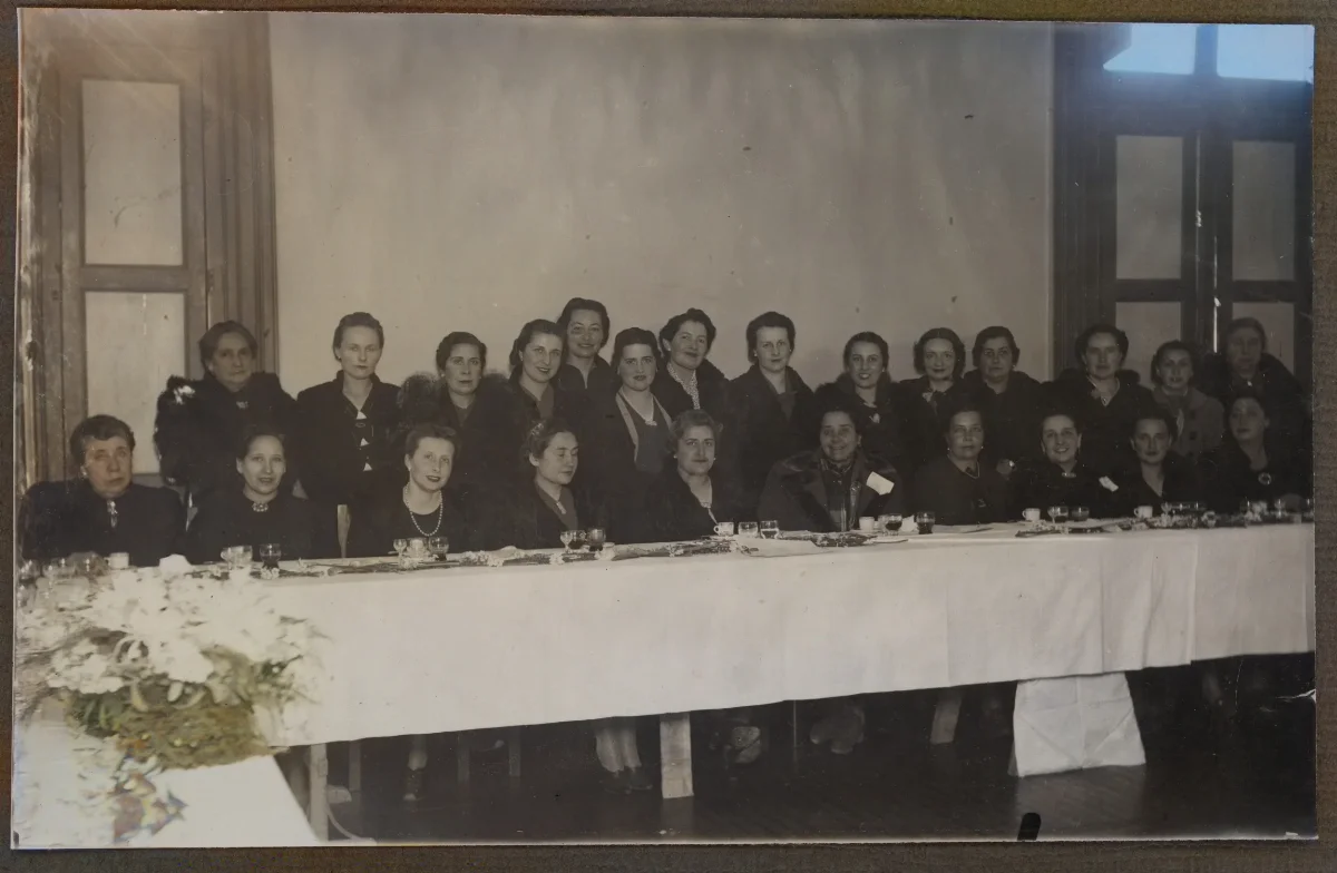 Banquete oficial con autoridades y personalidades — aprox. 1939 | Chile de Ayer
