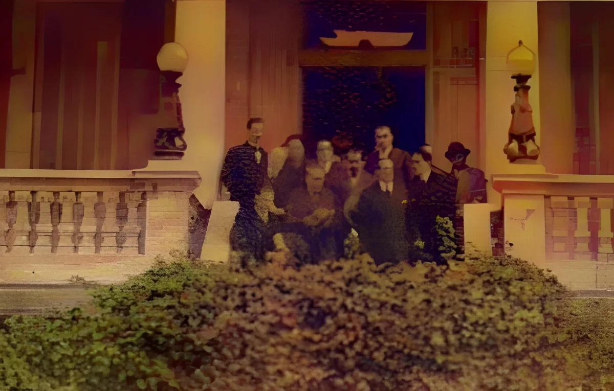 Golpe de Estado del 4 de junio de 1932: presidente Montero sale de la Embajada Argentina — aprox. 1932 | Chile de Ayer