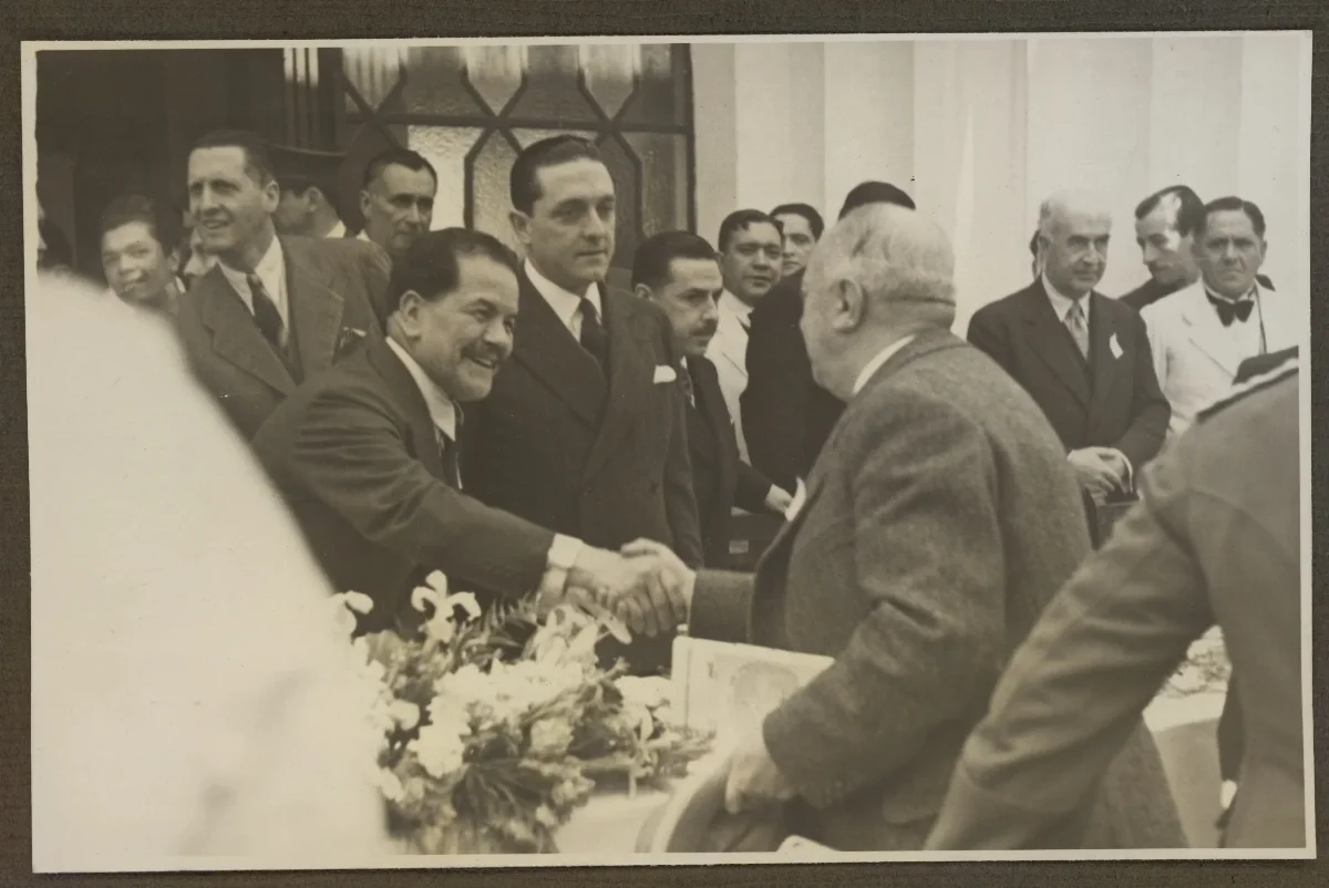 Presidente Pedro Aguirre Cerda en acto de recepción de autoridades — aprox. 1939 | Chile de Ayer