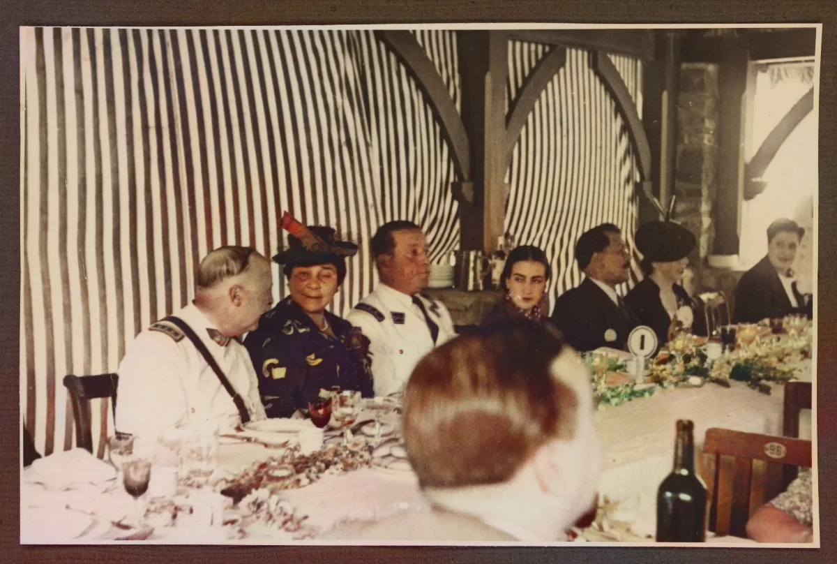 Banquete oficial con autoridades militares y civiles — aprox. 1939 | Chile de Ayer