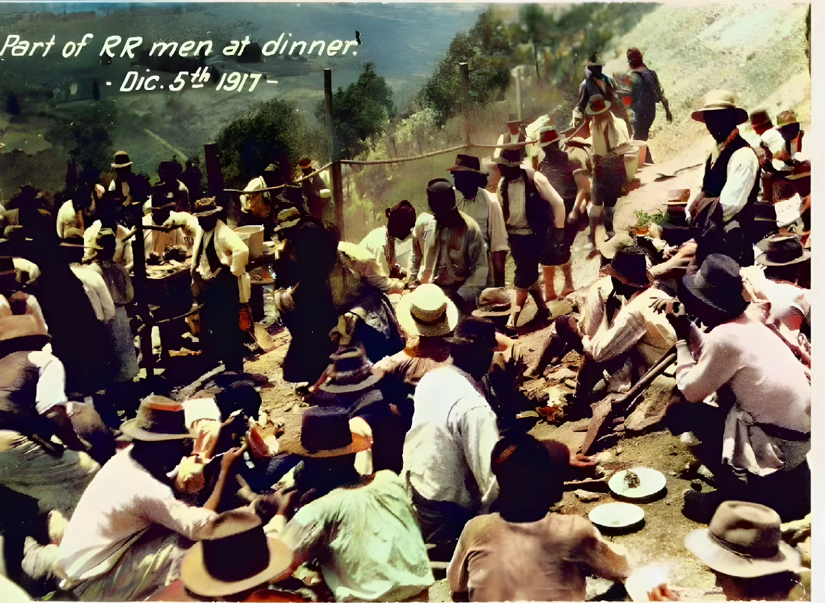 Trabajadores de Sewell, 1917 — 1917 | Chile de Ayer