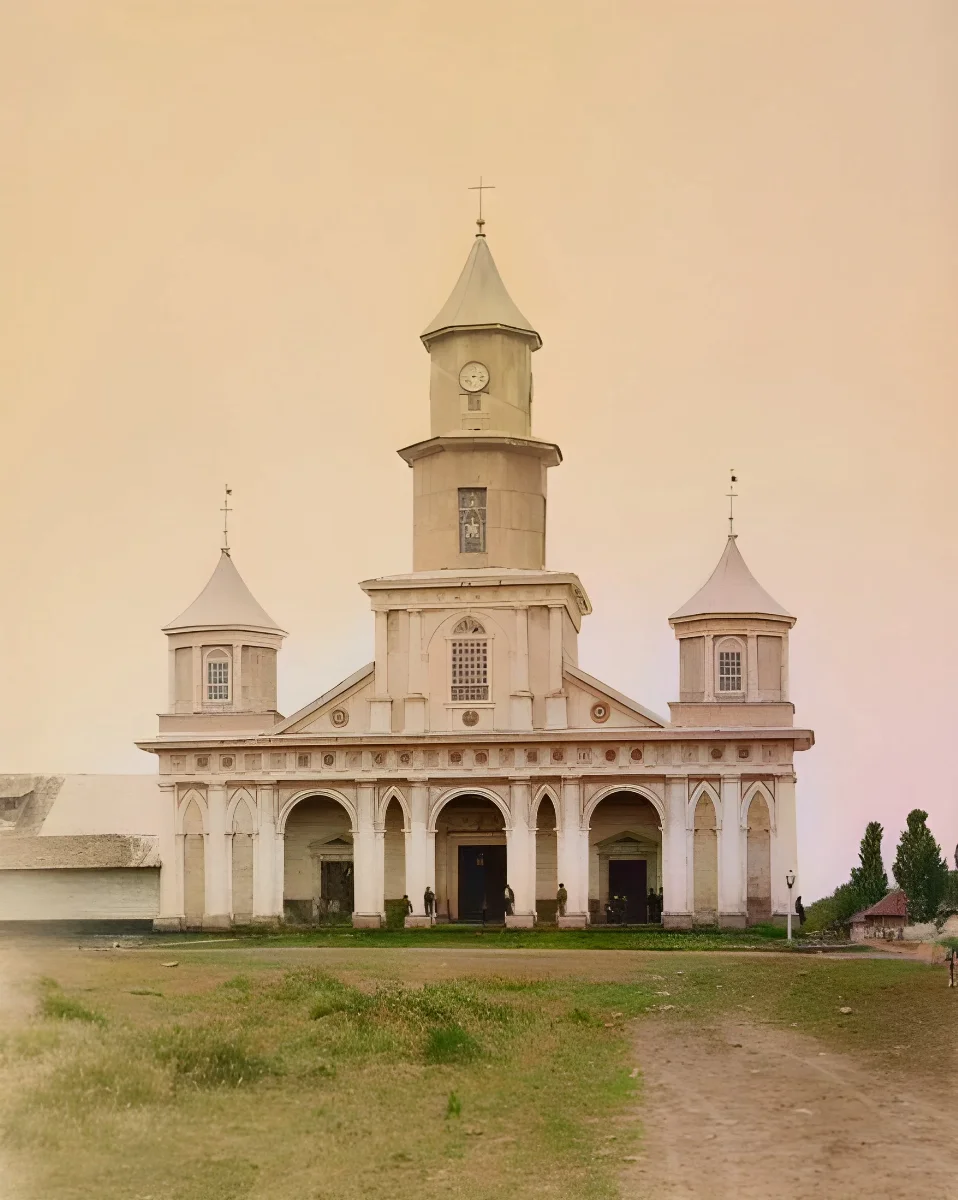 Iglesia de Castro en 1893. — Iglesia San Francisco de Castro — 1893 | Chile de Ayer