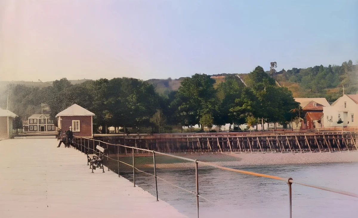 Muelle Puerto Montt en 1893. — 1893 | Chile de Ayer