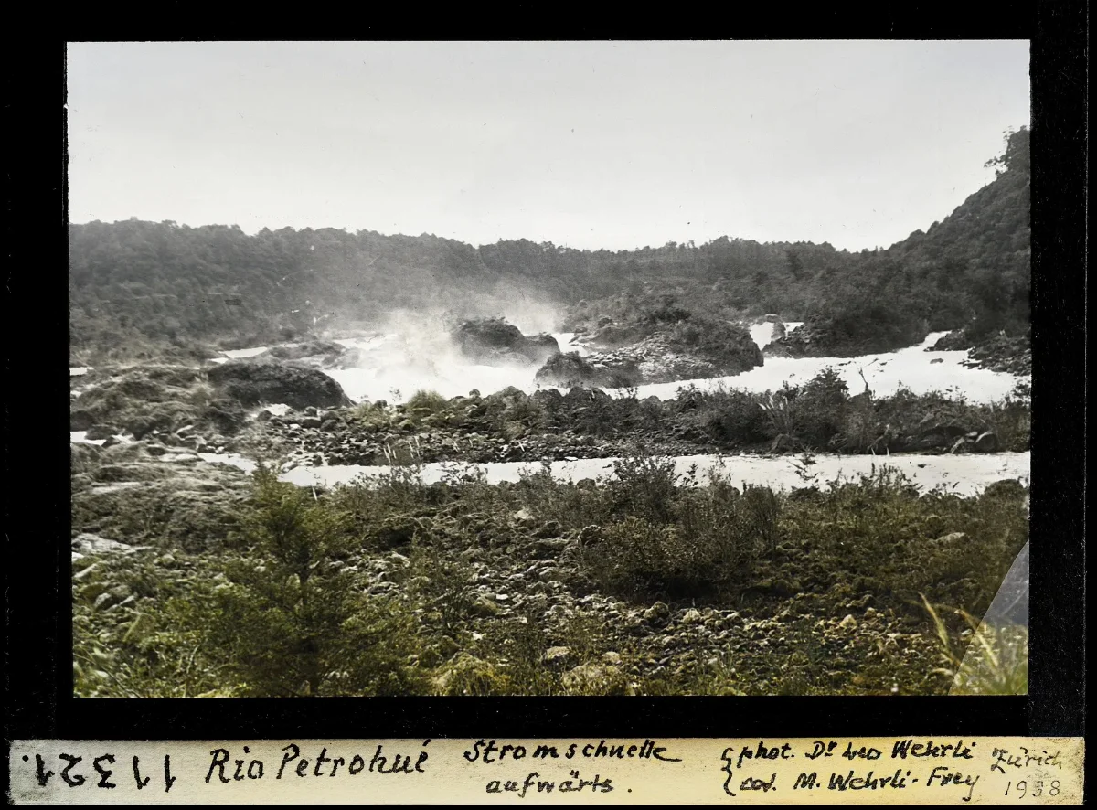 Rio Petrohué , Stromschnelle aufwärts — 1938 | Chile de Ayer