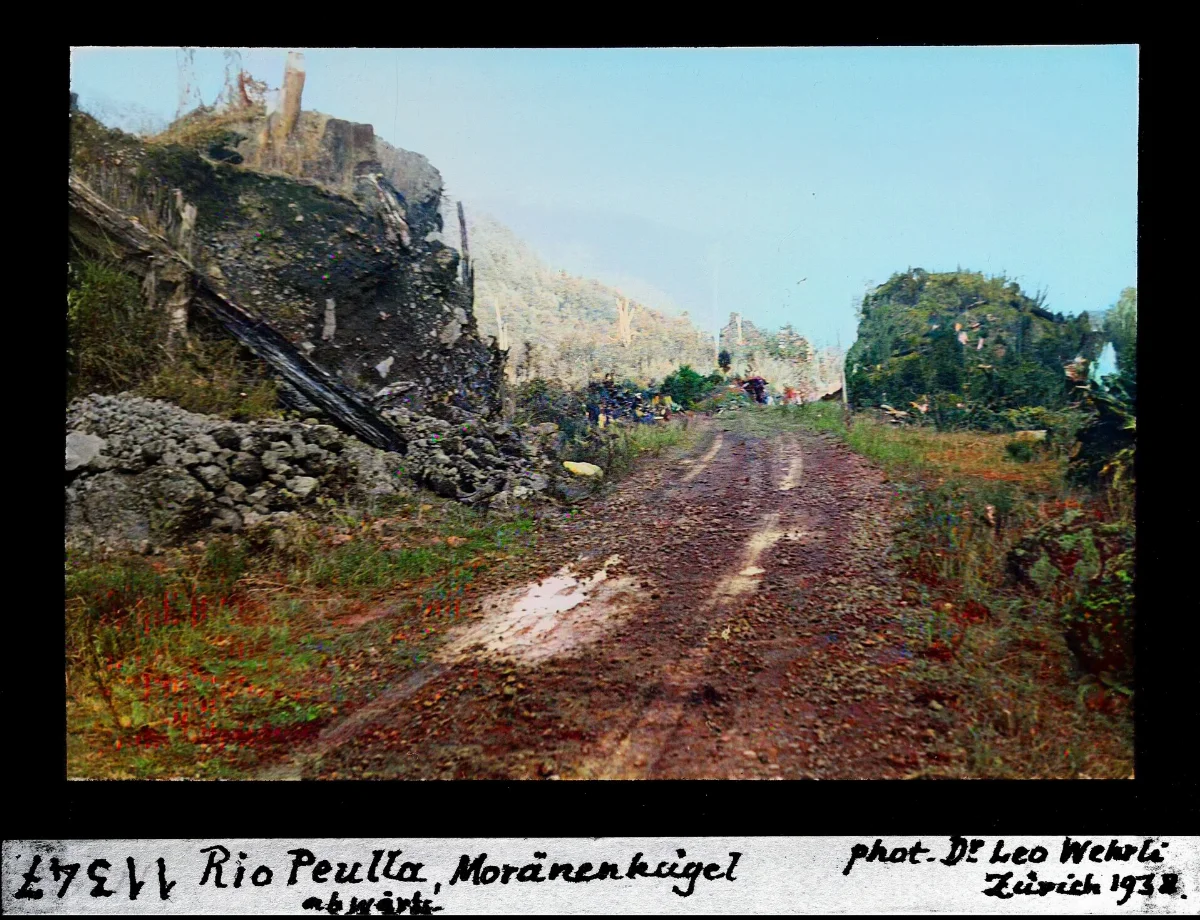 Rio Peulla, Moränenhügel abwärts — Puerto Montt — 1938 | Chile de Ayer