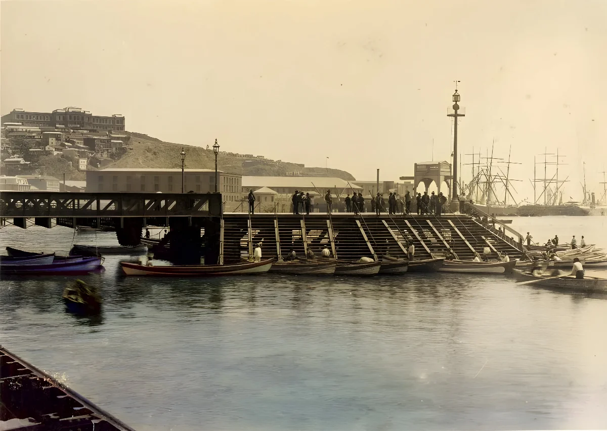 Muelle de Pasajeros de Valparaíso, 1888 — 1888 | Chile de Ayer