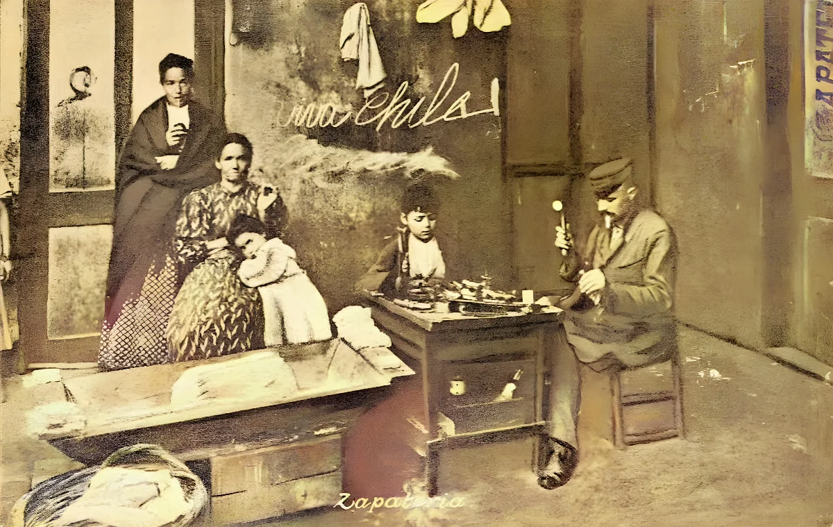 Chile - Zapateria ca. 1900 — 1901 | Chile de Ayer