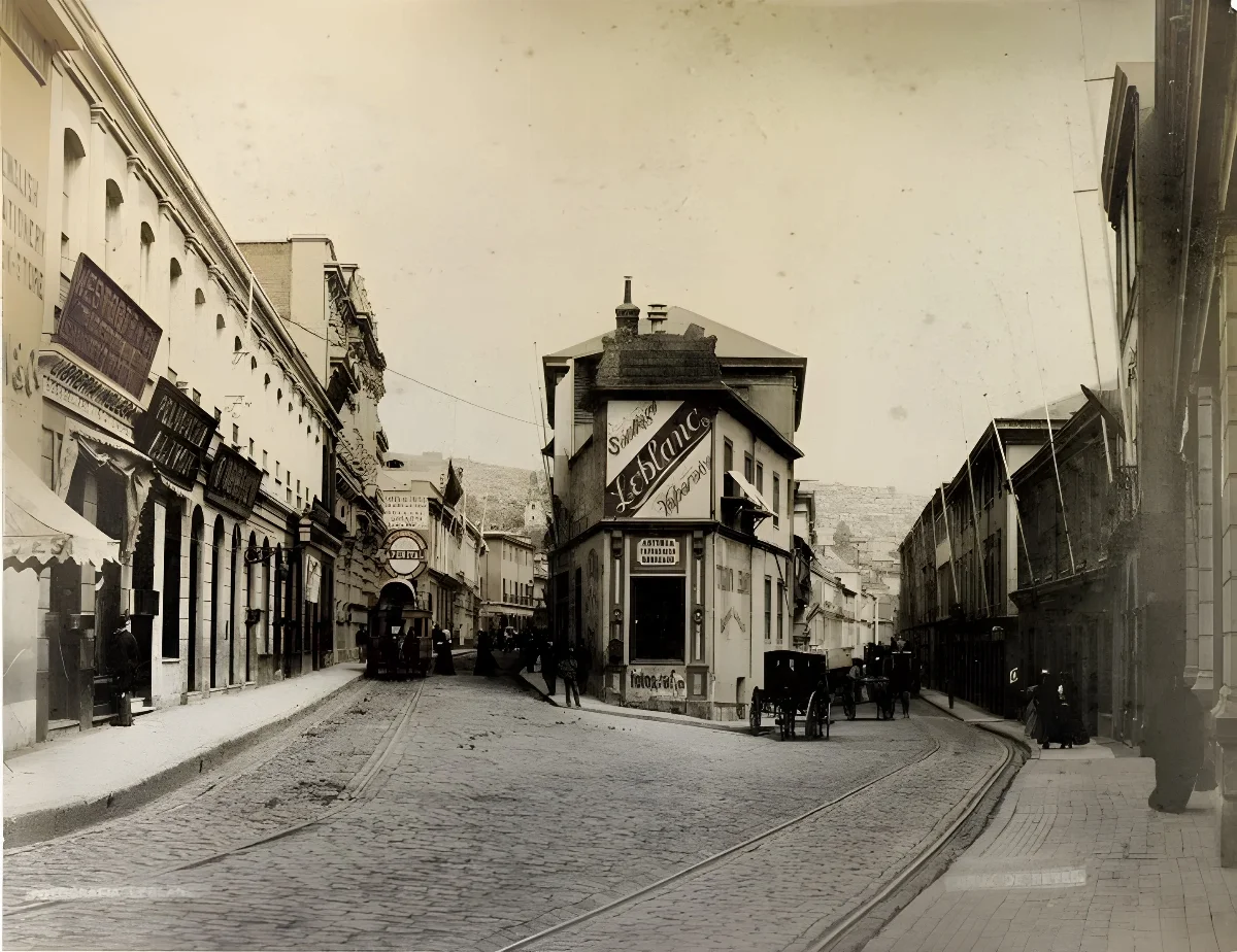 Cruz de Reyes, Valparaíso en 1888 — Bahía de Valparaíso — 1888 | Chile de Ayer