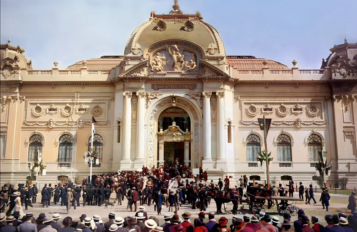 Inauguración Museo Bellas Artes de Santiago en 1910 — 1910 | Chile de Ayer
