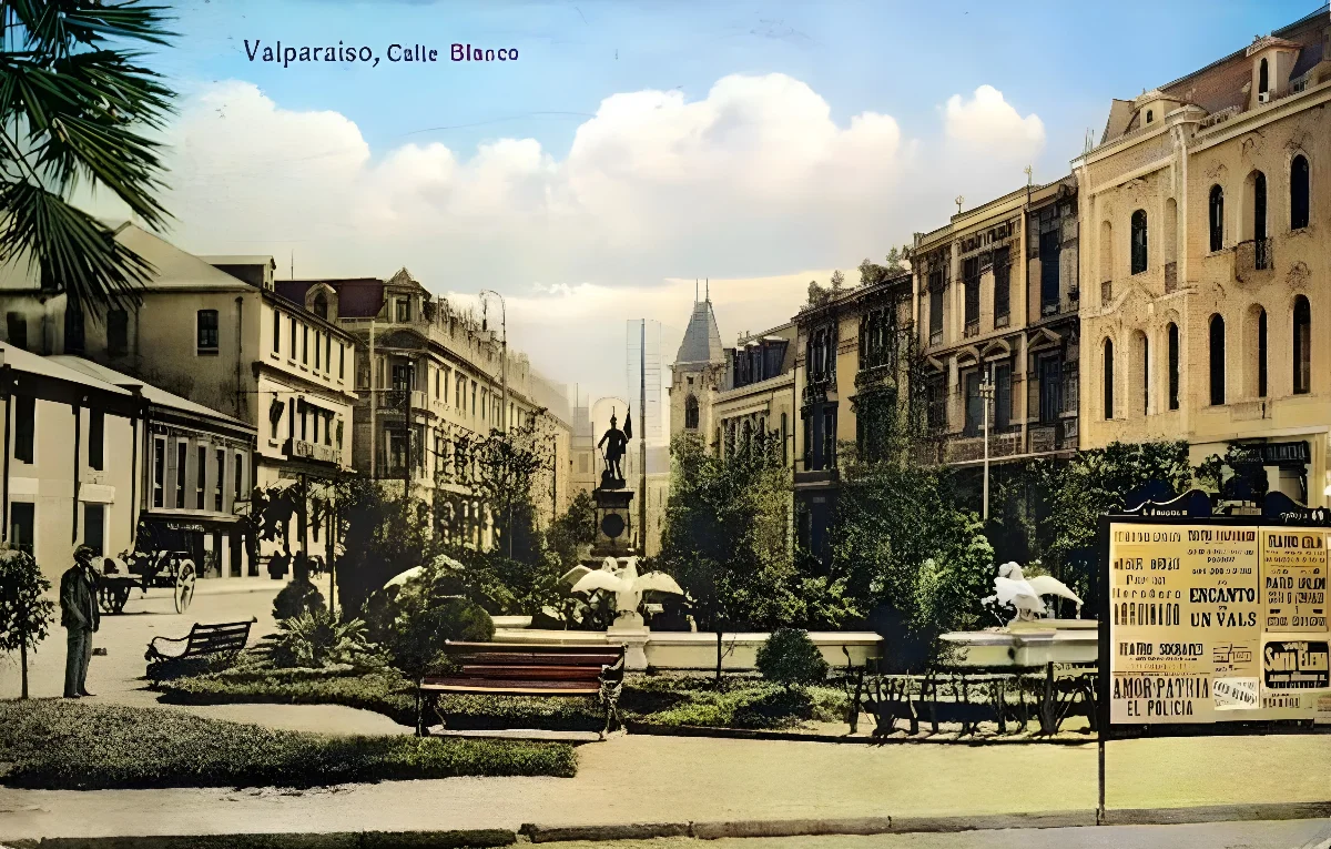 Calle Blanco de Valparaiso 1920 — 1920 | Chile de Ayer