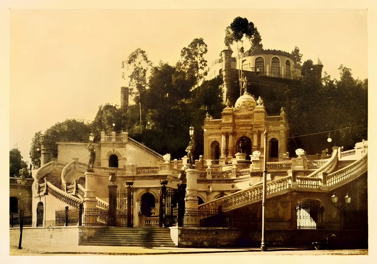 Cerro Santa Lucía en 1906. — 1906 | Chile de Ayer