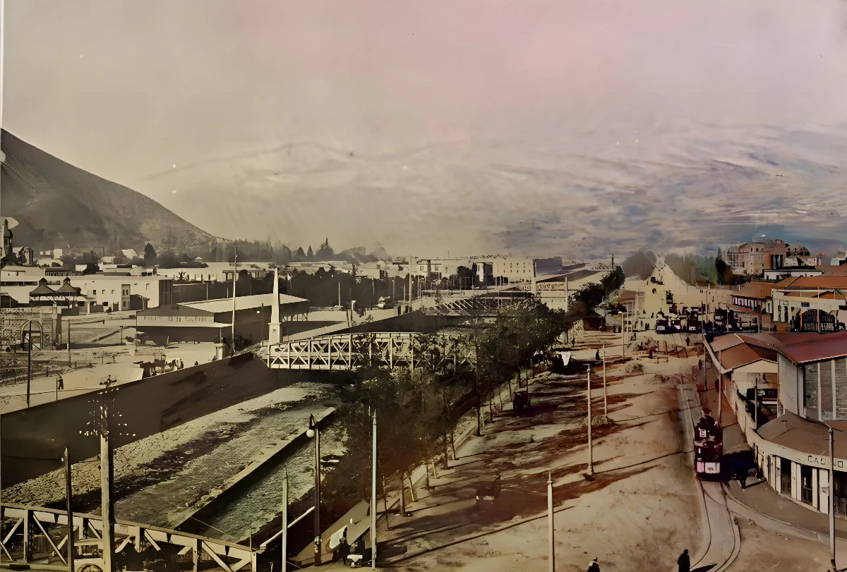 Río Mapocho alrededor de 1920 — 1920 | Chile de Ayer