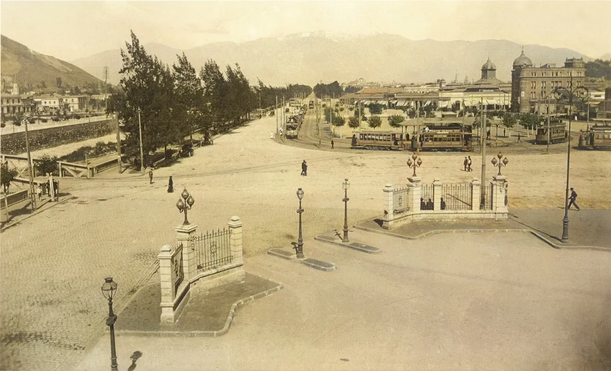 Vista desde la Estación Mapocho año 1919 — Estación Mapocho — 1919 | Chile de Ayer