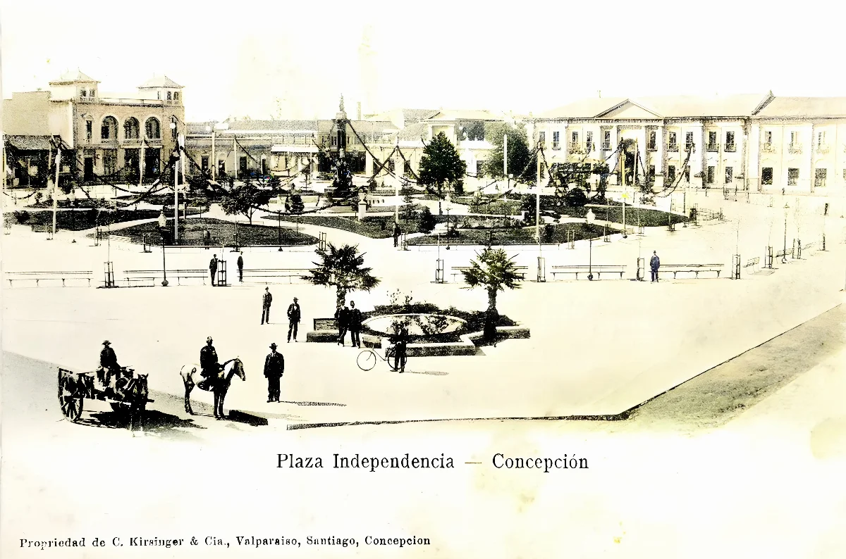 Plaza Independencia de Concepción ca. 1900 — Plaza Independencia de Concepción — 1900 | Chile de Ayer