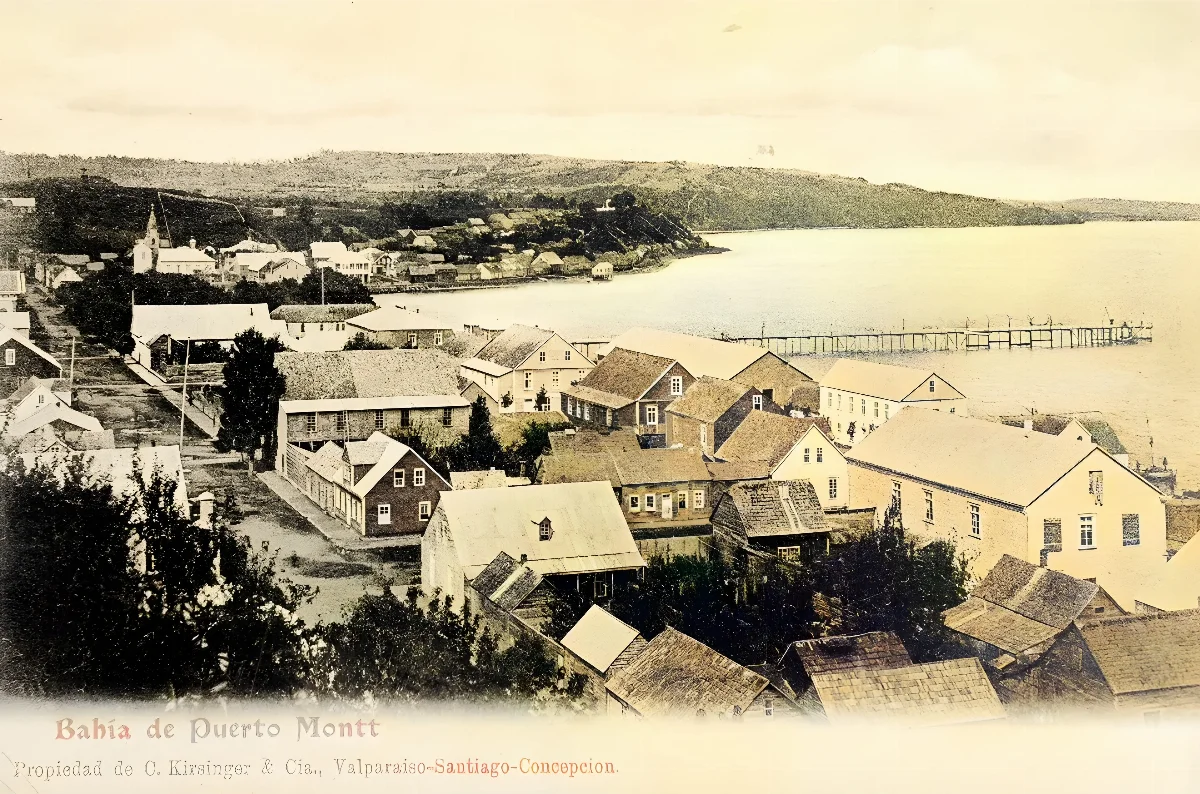 Bahía de Puerto Montt ca. 1900 — 1900 | Chile de Ayer