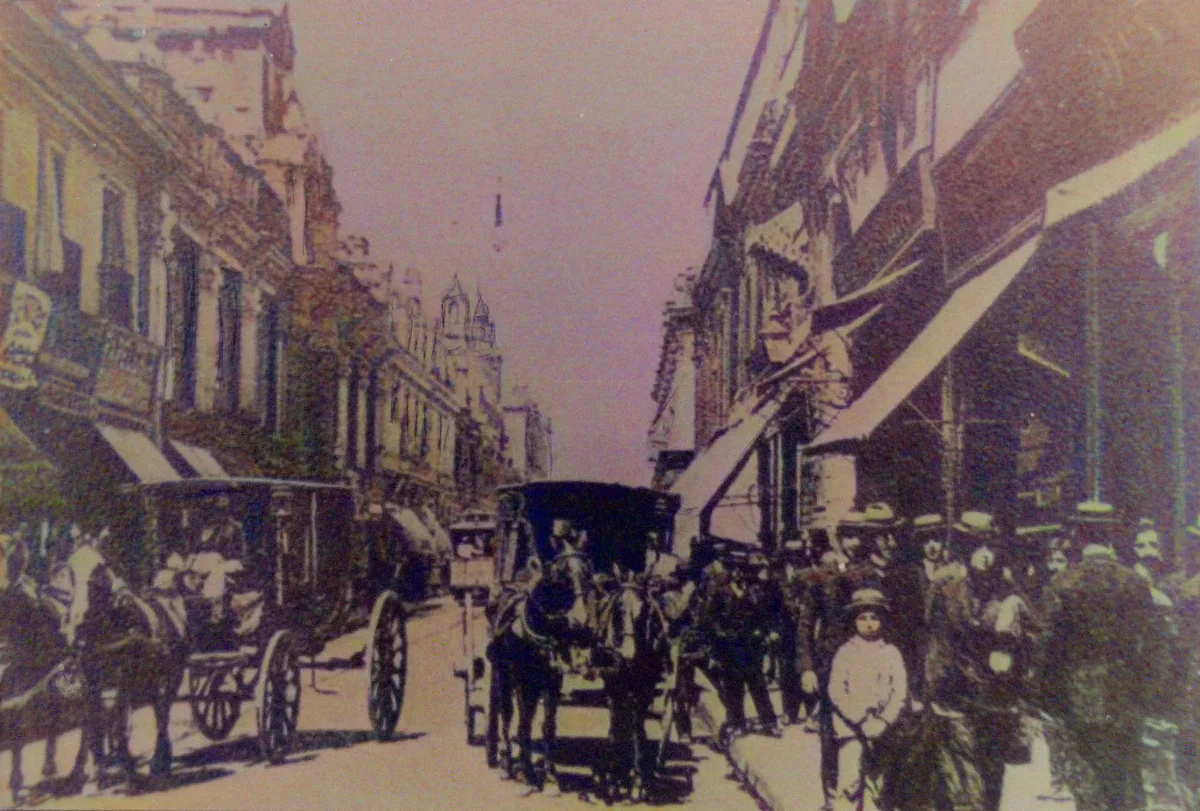 Calle Ahumada de Santiago en 1900 — Calle Ahumada — 1900 | Chile de Ayer