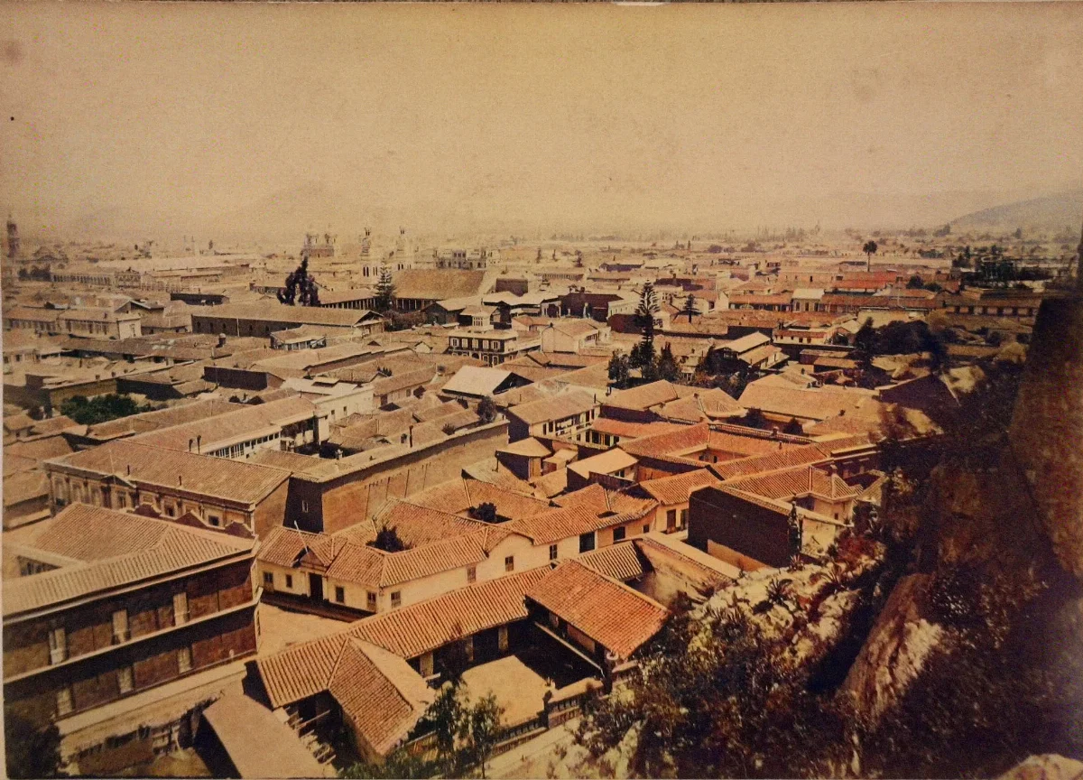 Centro de Santiago en 1890 — Cerro Santa Lucía — 1890 | Chile de Ayer