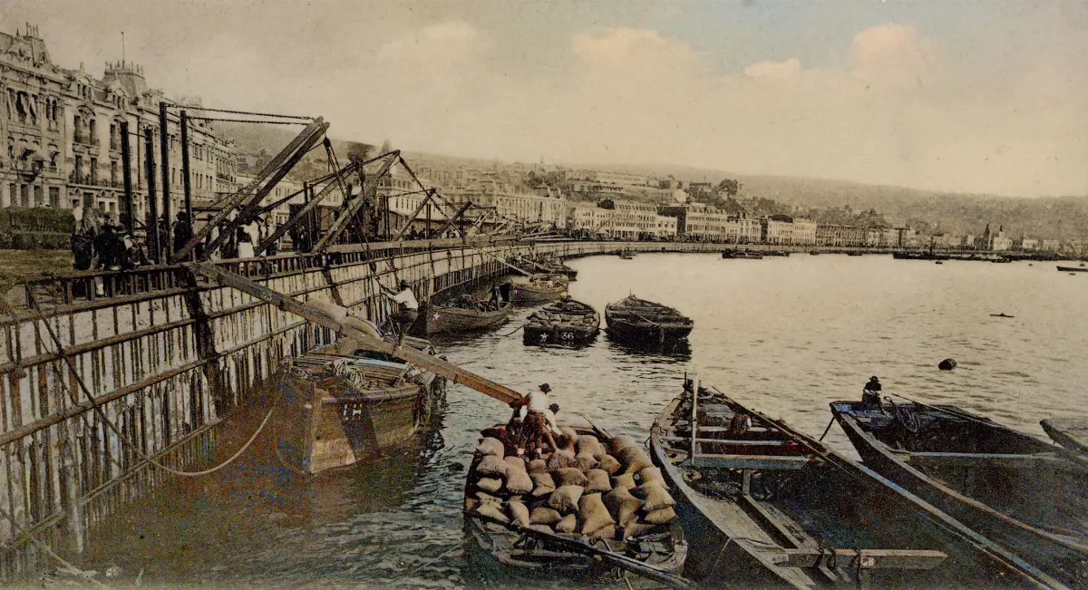 Malecón de Valparaíso en 1905 — 1905 | Chile de Ayer