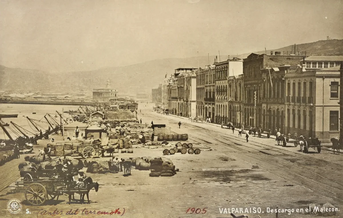 Malecón de Valparaíso en 1905 — 1905 | Chile de Ayer
