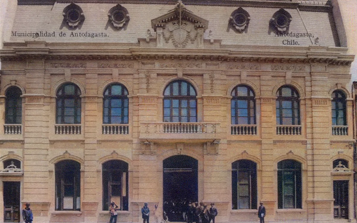 Municipalidad de Antofagasta ca. 1910 — 1910 | Chile de Ayer
