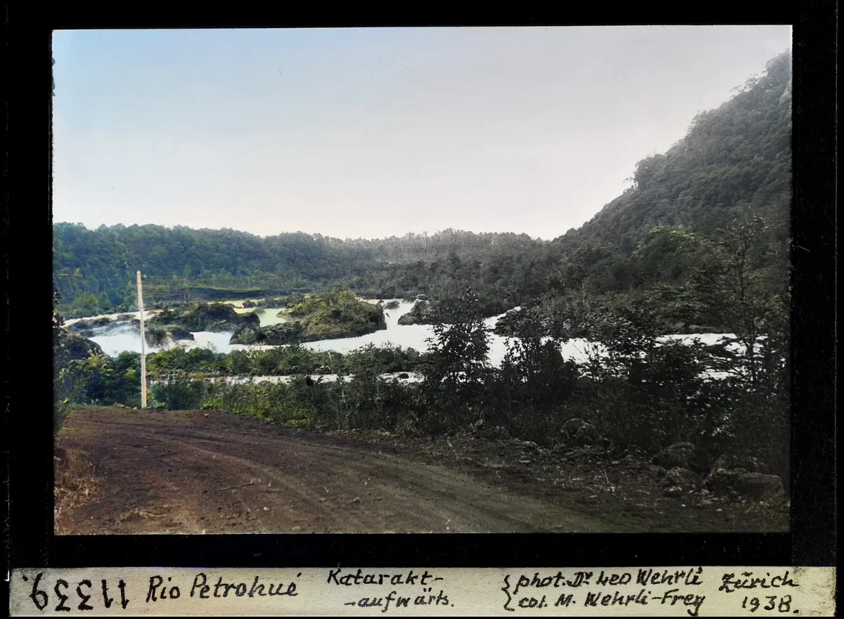 Río Petrohué, Katarakt-aufwarks — aprox. 1938–1940 | Chile de Ayer
