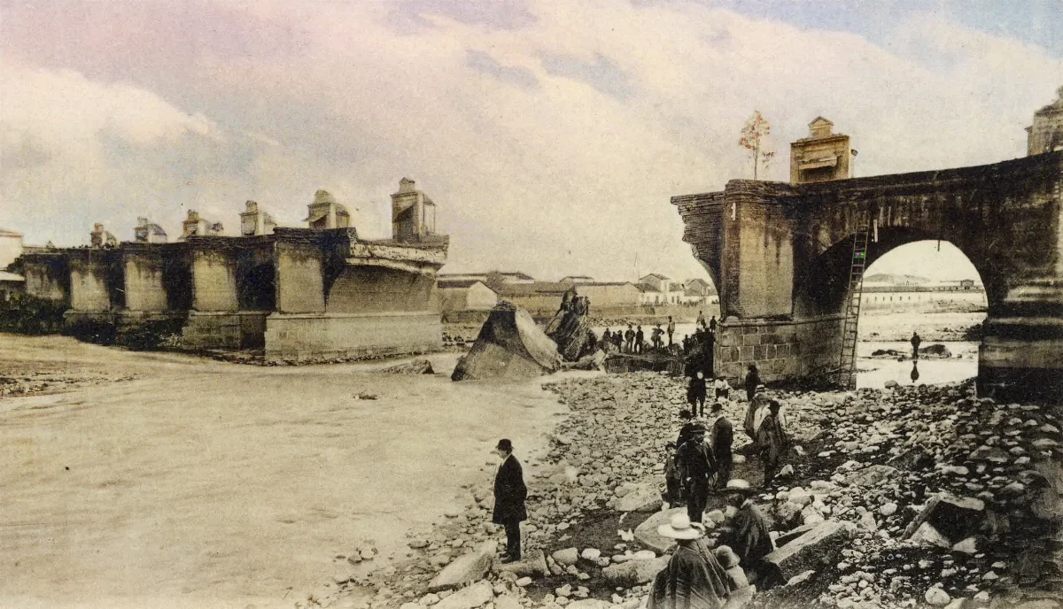 Demolición del Puente Cal y Canto en 1888 — Puente Cal y Canto — 1888 | Chile de Ayer
