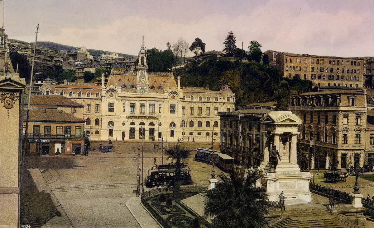 Plaza Sotomayor ca. 1910 — 1910 | Chile de Ayer