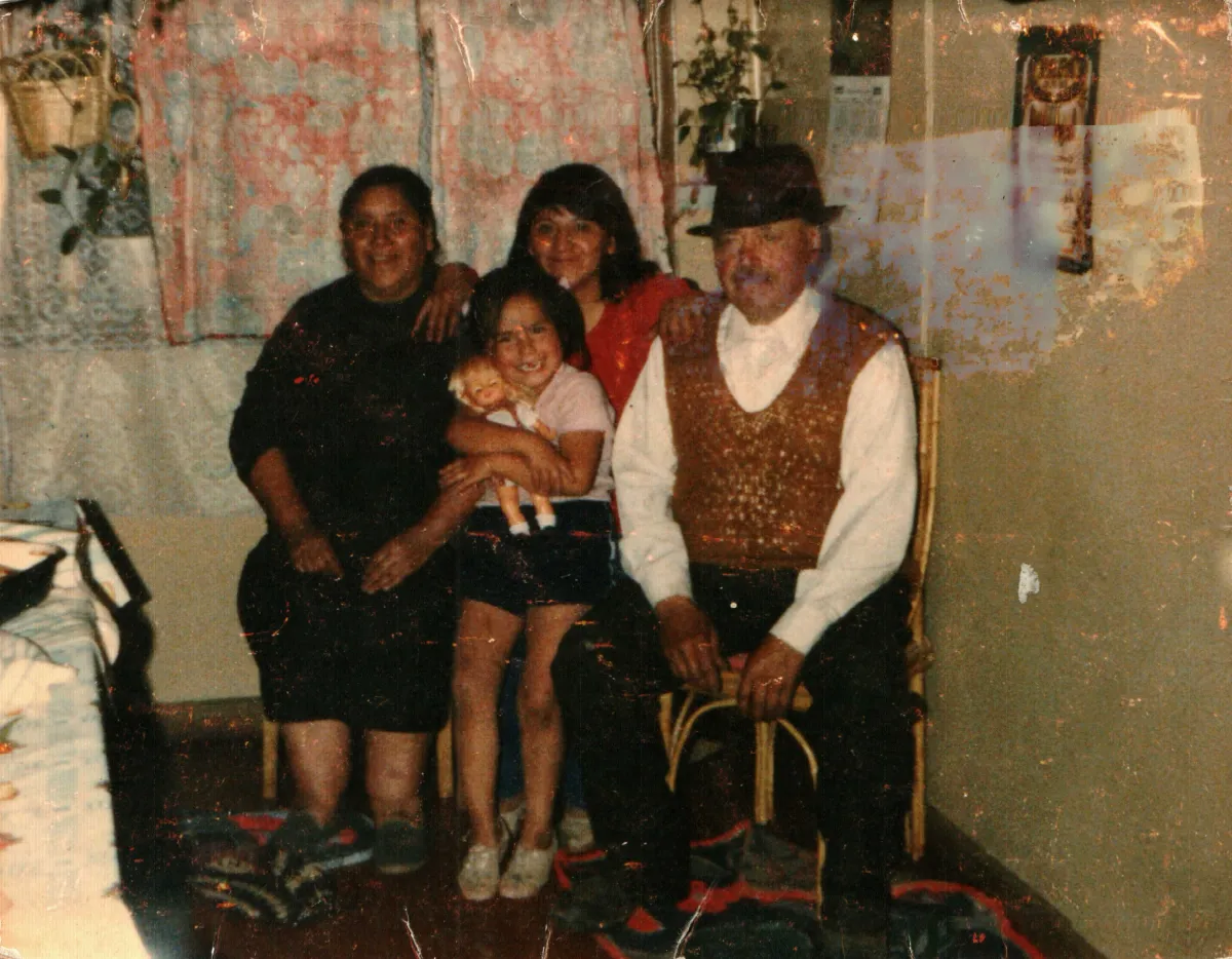 Familia de Coyhaique — aprox. 1986 | Chile de Ayer