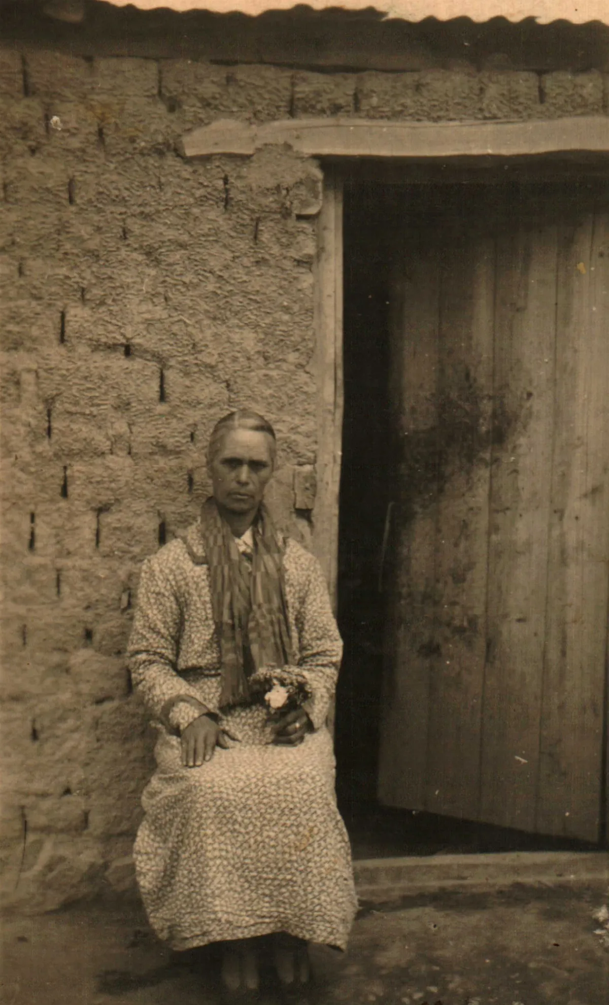 Retrato de Mujer — Cochrane — 1945 | Chile de Ayer