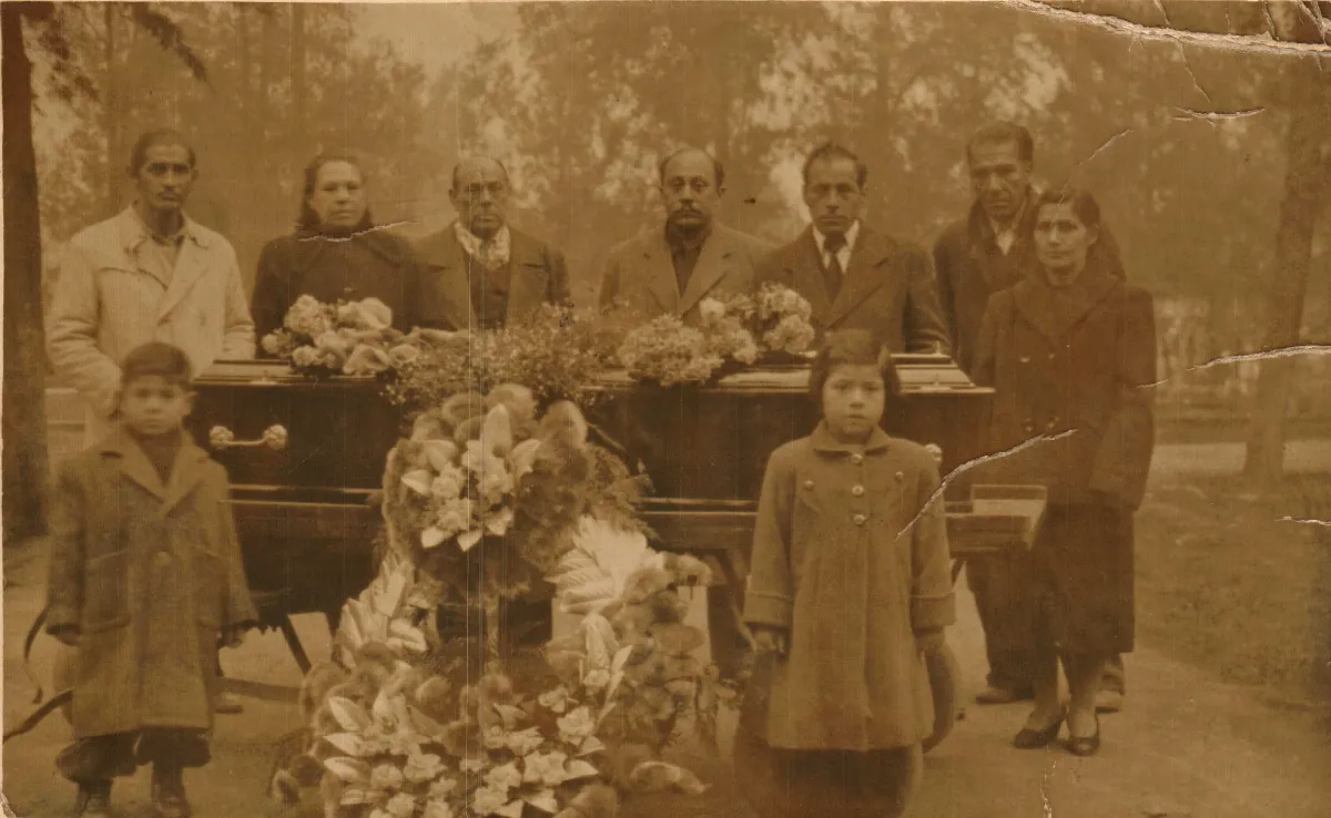 Funeral Alejandro Mansilla — Santiago — 1955 | Chile de Ayer