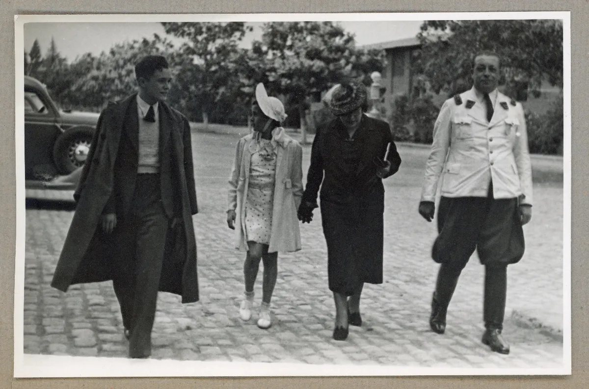 Presidente Pedro Aguirre Cerda en acto de conmemoración del Día de la Raza — 1939 | Chile de Ayer