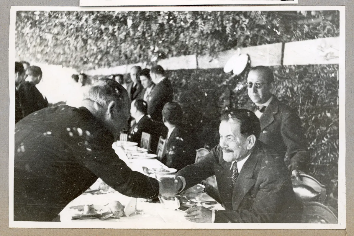 Banquete oficial durante visita presidencial a Lota — Lota — aprox. 1939 | Chile de Ayer