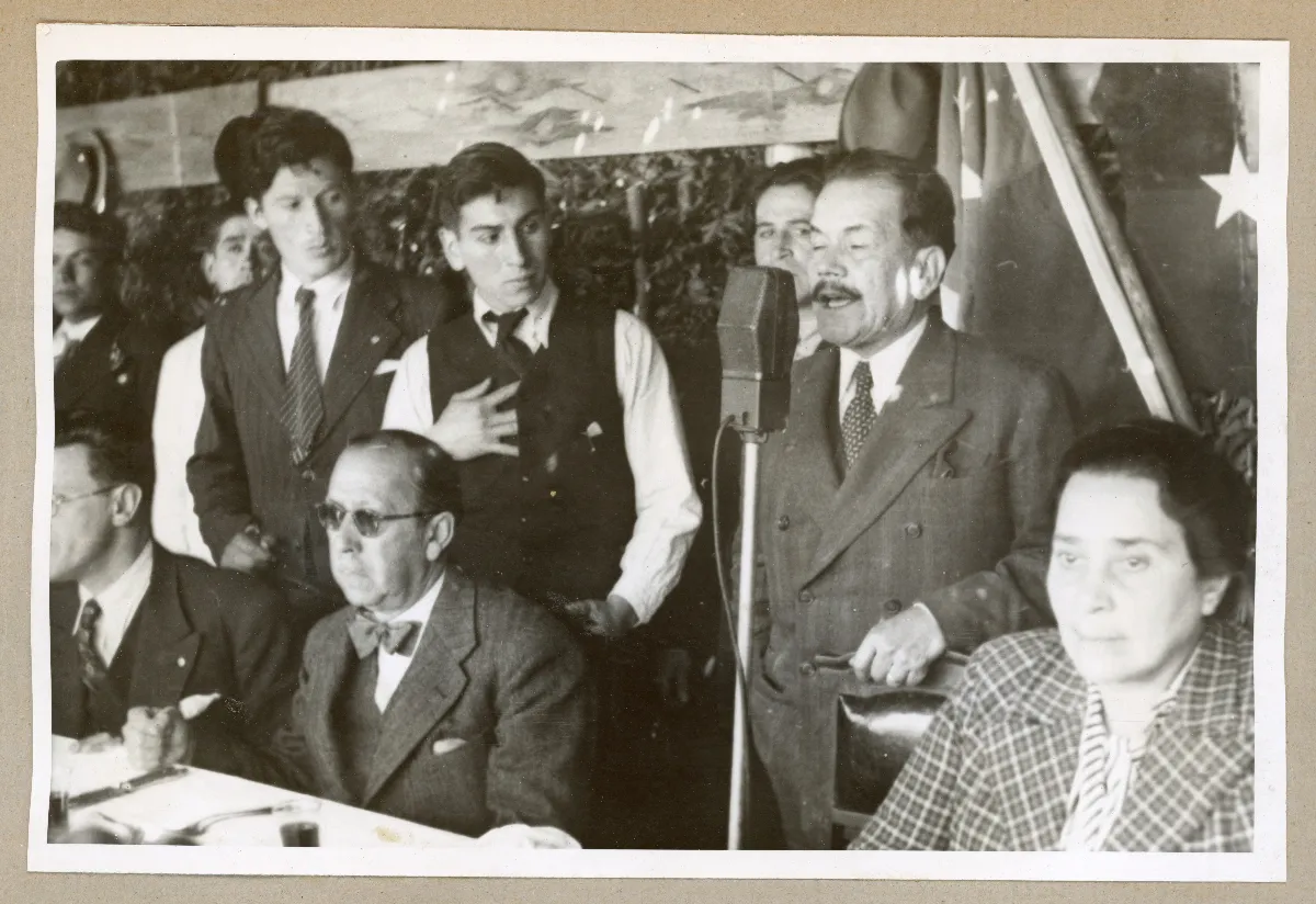 Presidente Pedro Aguirre Cerda en acto oficial en Lota — Lota — aprox. 1939 | Chile de Ayer