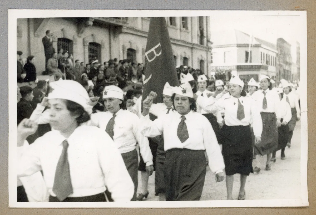 Acto cívico masivo en Punta Arenas con autoridades presidenciales — Punta Arenas — 1939 | Chile de Ayer