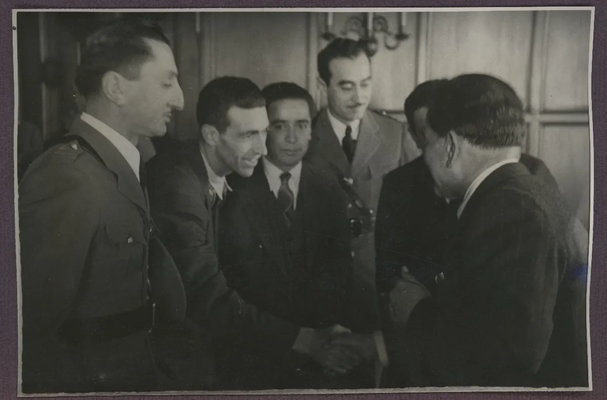 Reunión oficial con autoridades militares — Viña del Mar — 1940 | Chile de Ayer