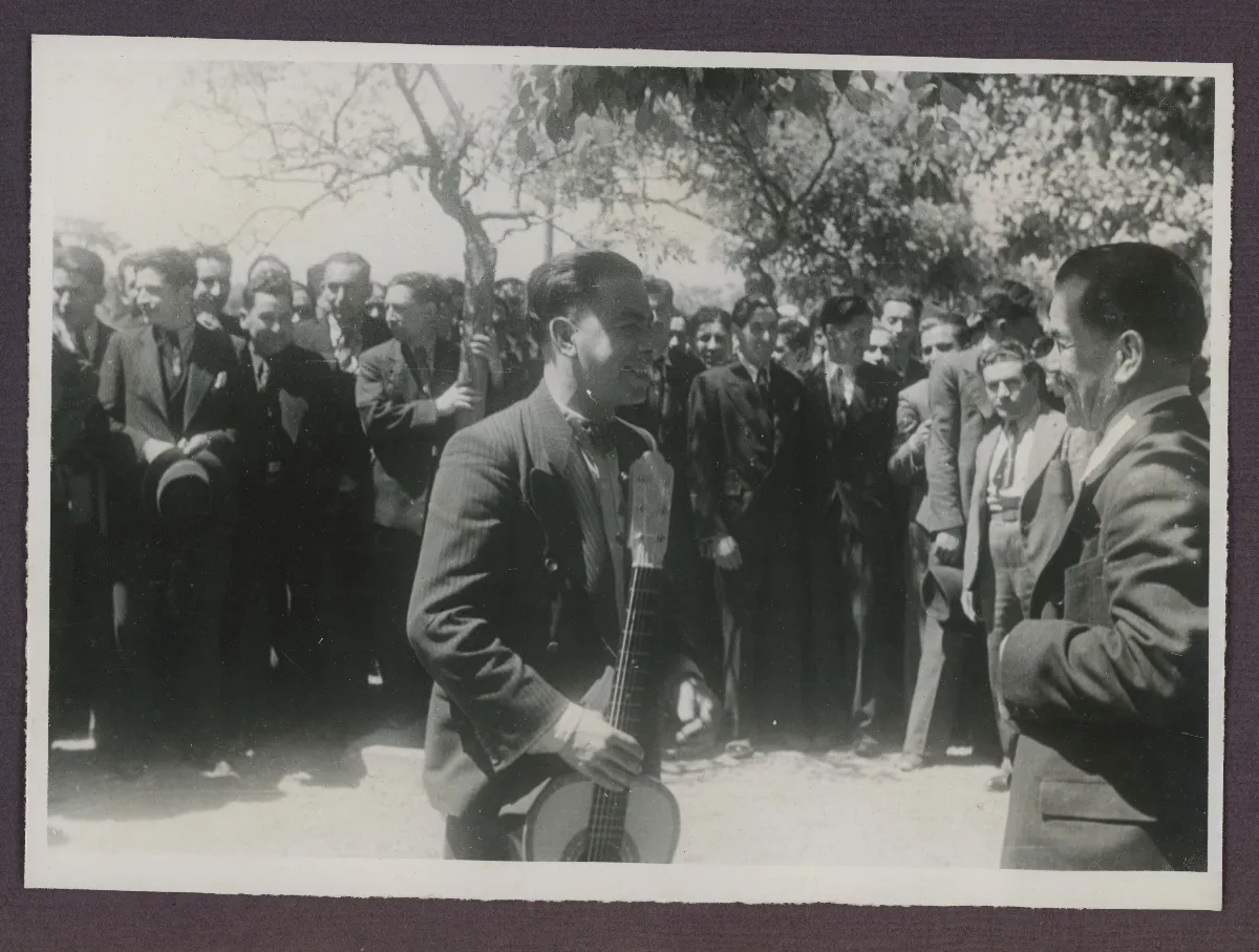 Acto oficial presidencial con comitiva de autoridades — aprox. 1939 | Chile de Ayer