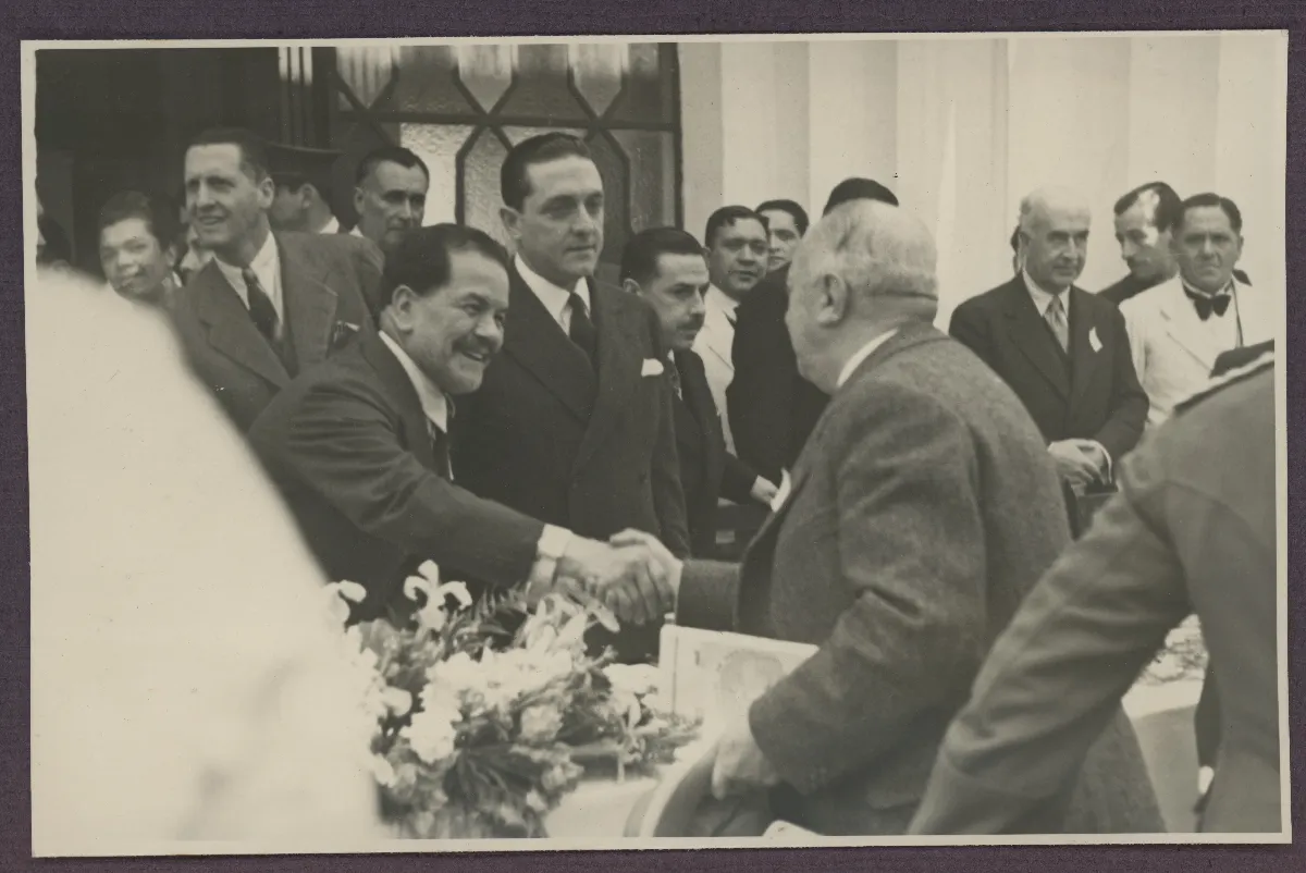 Presidente Pedro Aguirre Cerda en acto de recepción de autoridades — aprox. 1939 | Chile de Ayer