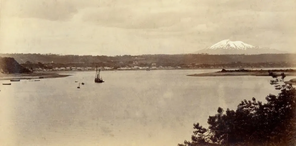 Canal Tenglo y Puerto Montt, 1893. — 1893 | Chile de Ayer