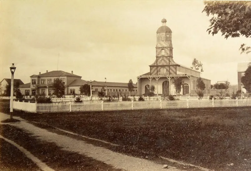 Plaza de Armas de Osorno en 1893. — 1893 | Chile de Ayer
