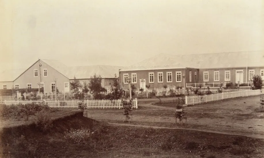 Plaza de Ancud en 1893. — 1893 | Chile de Ayer