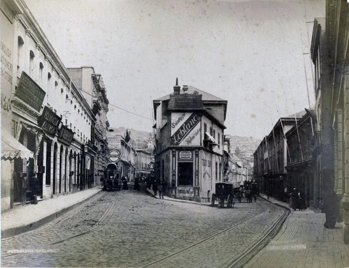 Cruz de Reyes, Valparaíso en 1888 — Bahía de Valparaíso — 1888 | Chile de Ayer