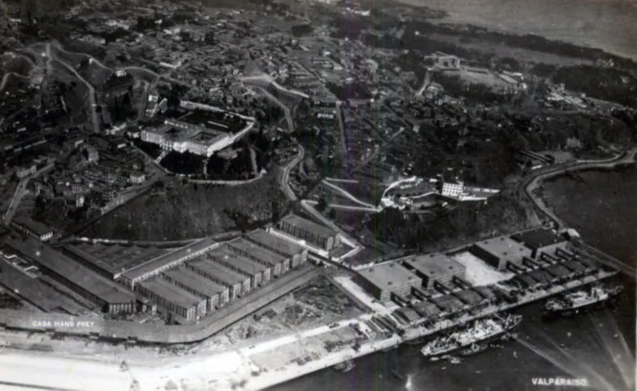 Valparaíso desde el aire a principios de Siglo XX. — 1900 | Chile de Ayer