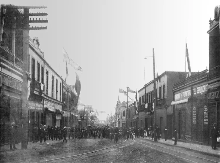 Calle Prat 1921 — 1921 | Chile de Ayer