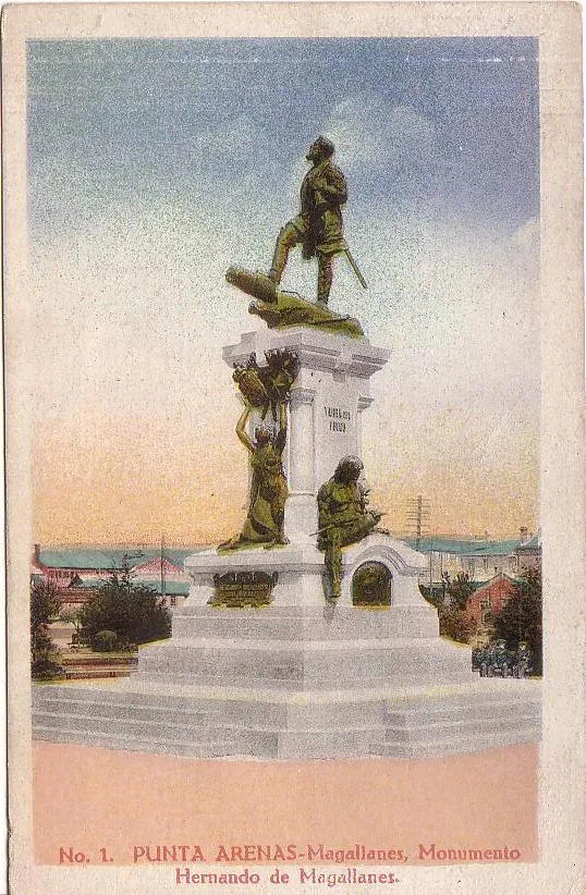 Monumento a Hernando de Magallanes en Punta Arenas años 20 — Plaza Muñoz Gamero — 1920 | Chile de Ayer