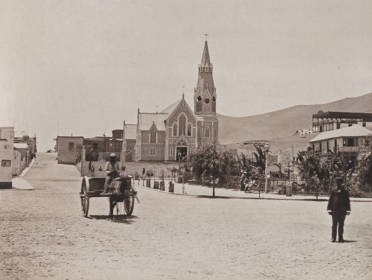 Arica y la Iglesia San Marcos en 1889 — Catedral San Marcos de Arica — 1889 | Chile de Ayer