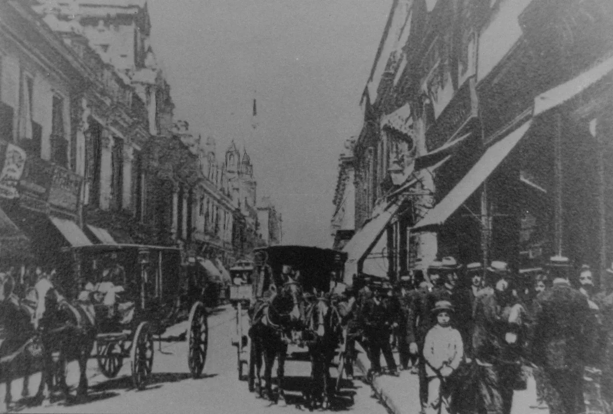 Calle Ahumada de Santiago en 1900 — Calle Ahumada — 1900 | Chile de Ayer