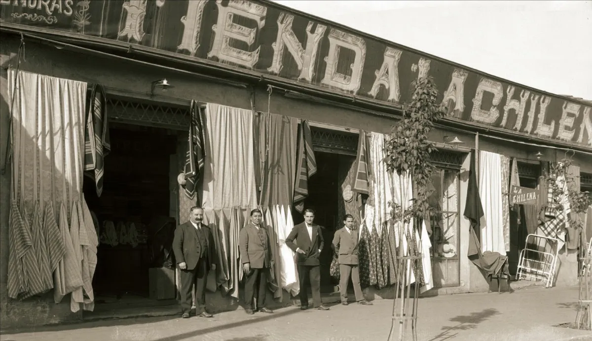 Comercio en San Fernando ca. 1920 — 1920 | Chile de Ayer