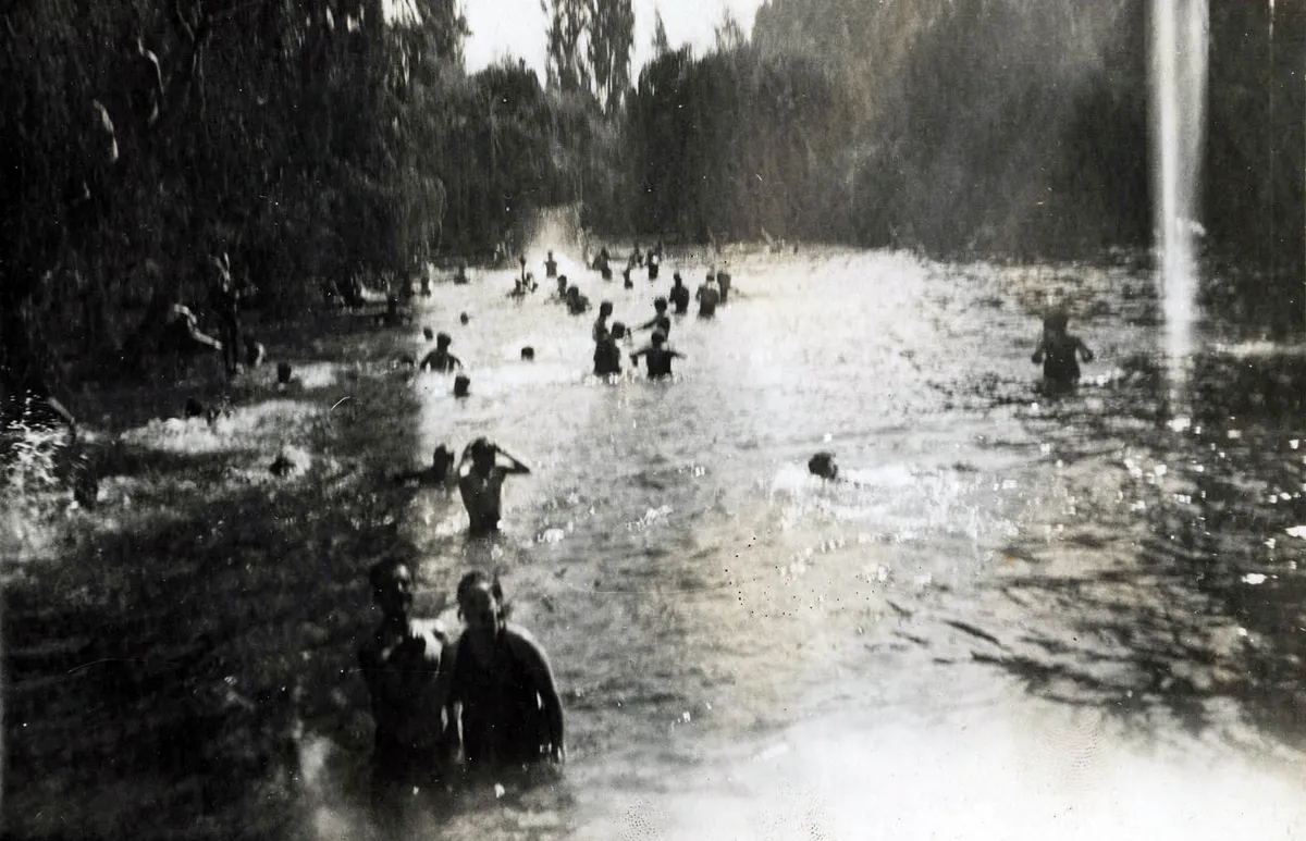 Balneario El Trapiche en 1946 — 1920 | Chile de Ayer