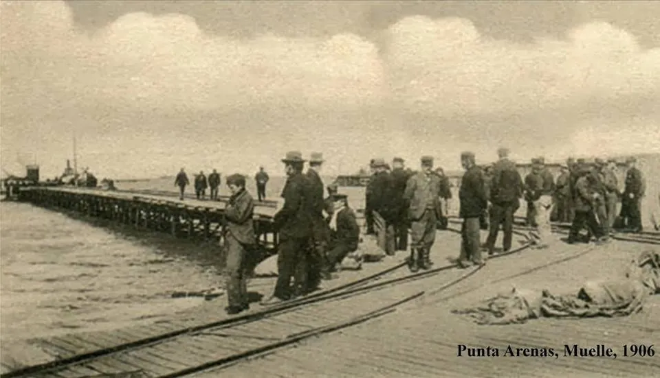 Muelle Loreto Punta Arenas en 1906 — Muelle Loreto — 1906 | Chile de Ayer