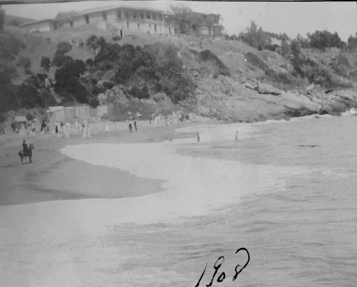 Playa de Zapallar en 1908 — Playa de Zapallar — 1908 | Chile de Ayer